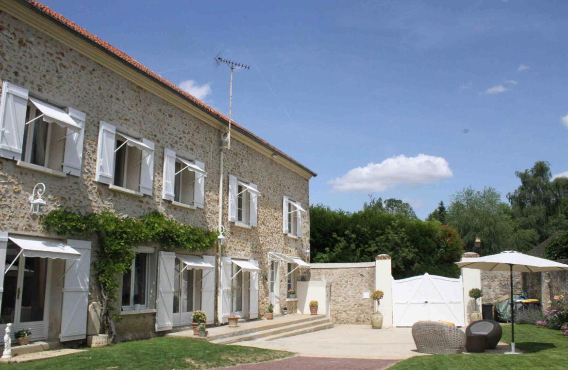Chambres A La Maison Hermitage Aincourt Luaran gambar