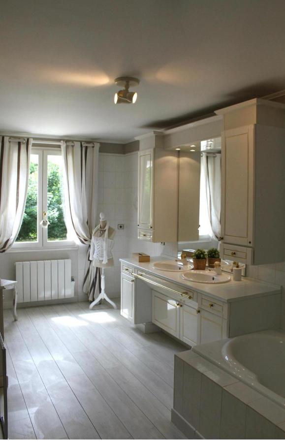 Chambres A La Maison Hermitage Aincourt Luaran gambar
