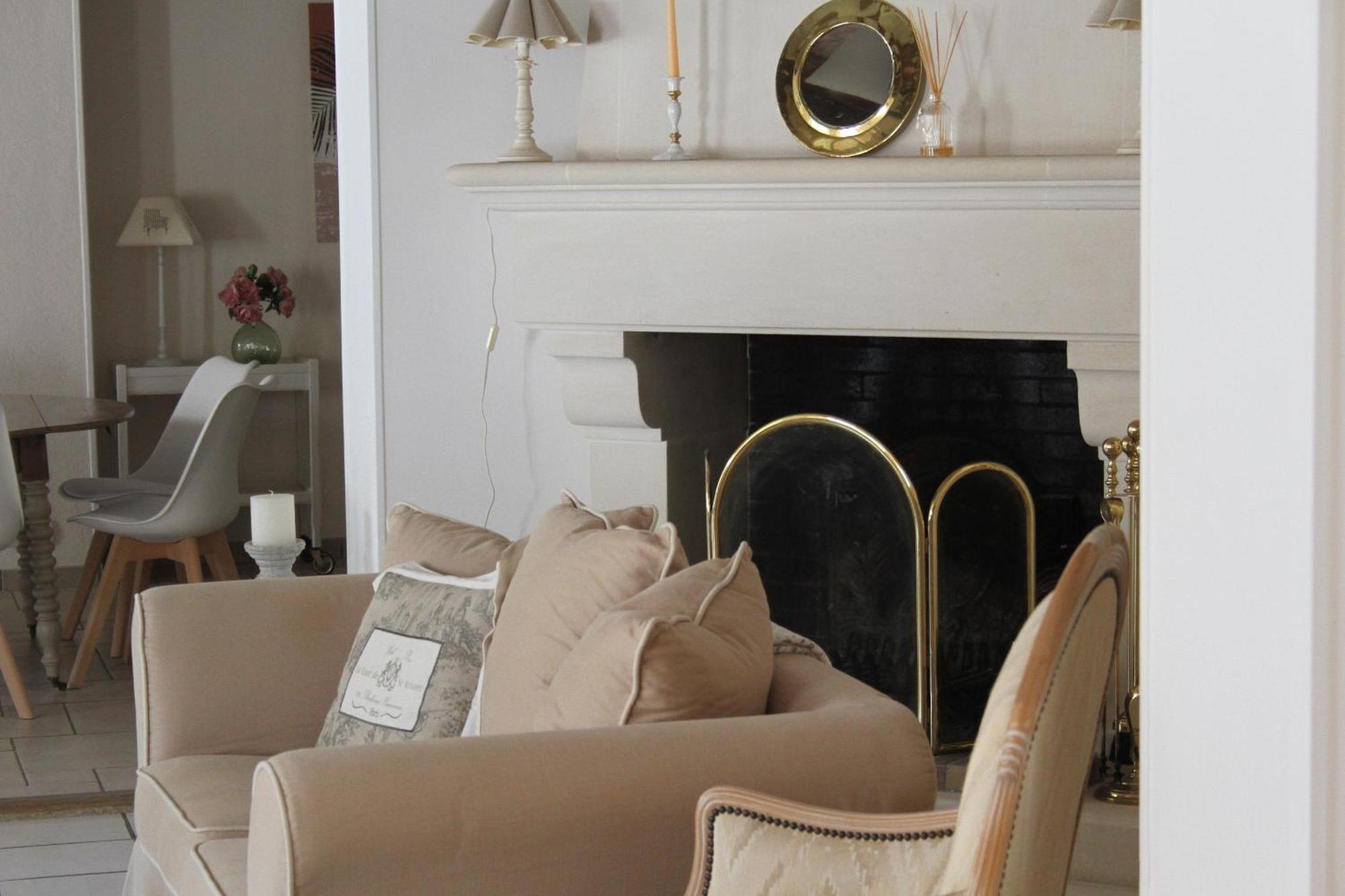 Chambres A La Maison Hermitage Aincourt Luaran gambar